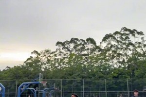 不是哥們！我都沒準備好你能扣這些動作