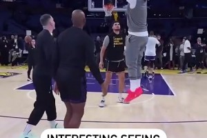 真沒見過你用??！東契奇此前熱身居然耍了一手罕見的標準跳投！