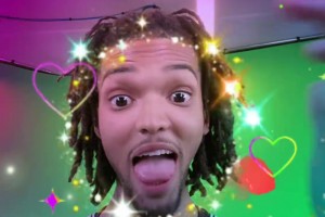 背后必有漢人指點(diǎn)籃網(wǎng)扎威自拍抖音，這BGM+美顏太炸裂！