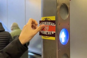 德國國家德比沒有硝煙的戰(zhàn)爭！球迷：別管，貼上就是贏了！