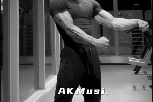 肌肉猛男！蔣勁夫：我一臉褶子，上大學(xué)別人說我笑起來像姚主席！