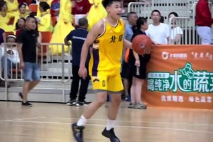 有實(shí)力就應(yīng)該拽啊，這是籃球的觀賞性所在