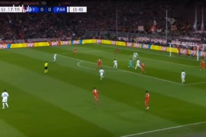 季前賽時多納魯馬把穆夏拉整傷了，多納魯馬掩面痛哭！